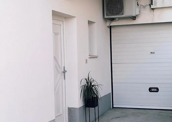 Διαμέρισμα Ivan Domazet