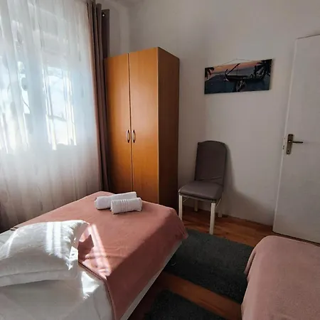 Ivan Domazet * Omiš