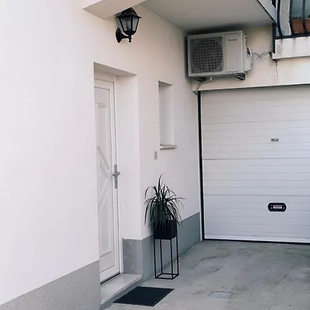 Lägenhet Ivan Domazet