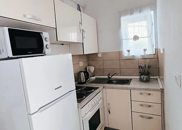 Ivan Domazet Lejlighed Omiš